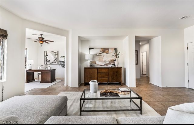 2795 Scotts Valley Drive, Henderson, NV 89052