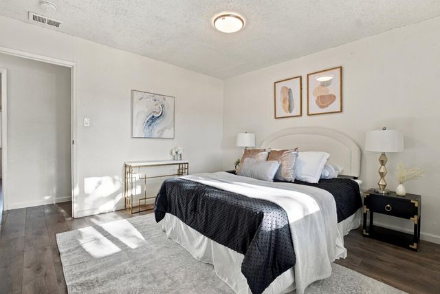 7927 Albion Way, Sacramento, CA 95832