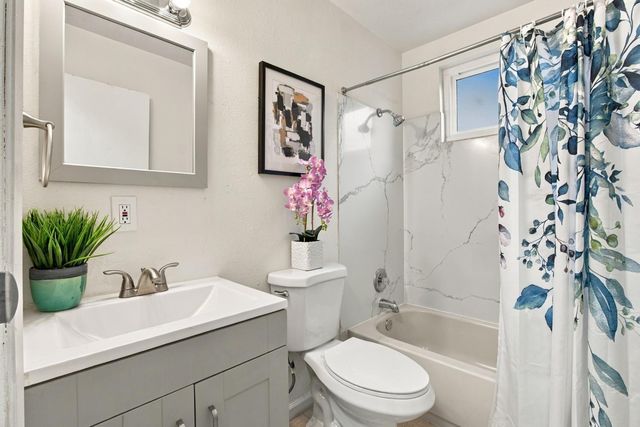 7927 Albion Way, Sacramento, CA 95832