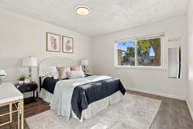 7927 Albion Way, Sacramento, CA 95832