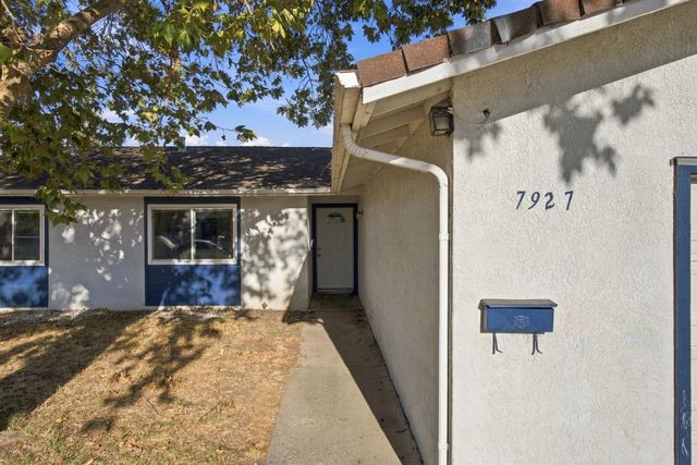 7927 Albion Way, Sacramento, CA 95832