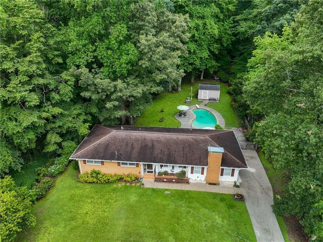867 Sinyard Road, Lithia Springs, GA 30122