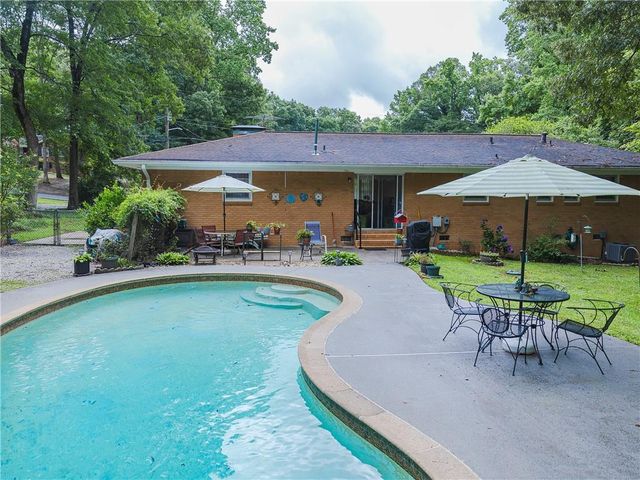 867 Sinyard Road, Lithia Springs, GA 30122