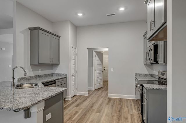 216 Gwynns Fall Trail, Huntsville, AL 35810
