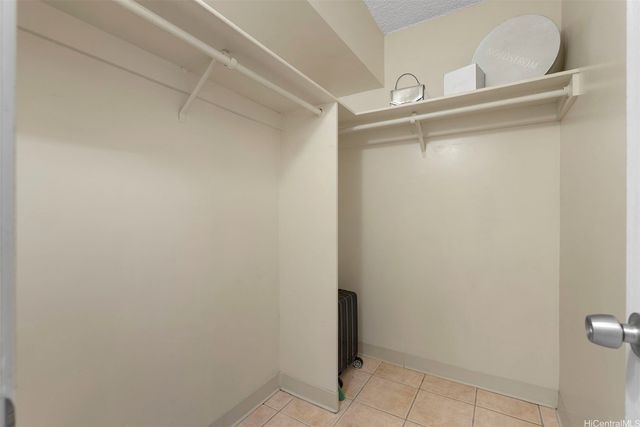 98-1038 Moanalua Road 1502, Aiea, HI 96701