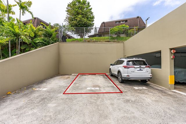 98-1038 Moanalua Road 1502, Aiea, HI 96701