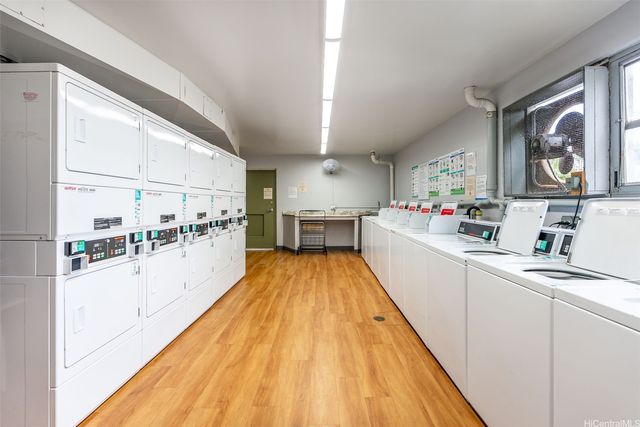 98-1038 Moanalua Road 1502, Aiea, HI 96701