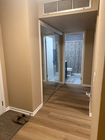 840 Wellington Avenue 115, Elk Grove Village, IL 60007