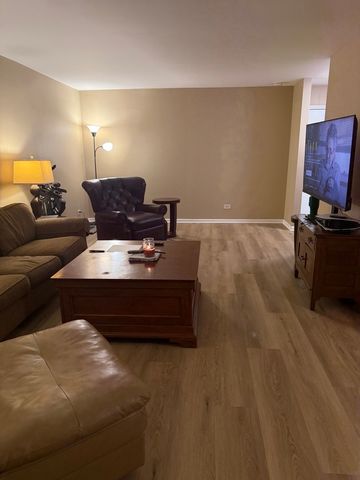 840 Wellington Avenue 115, Elk Grove Village, IL 60007