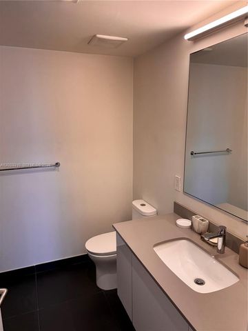 1600 NE 1st Avenue 2015, Miami, FL 33132