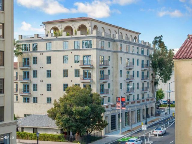 88 N Oakland Avenue 202, Pasadena, CA 91101