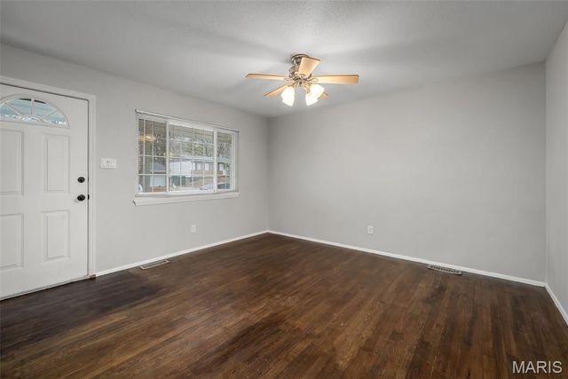 4814 Orange Blossom Lane, Hazelwood, MO 63042