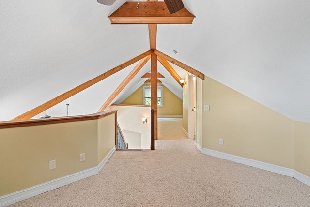 105 Sharons Valley Drive, Hayesville, NC 28904