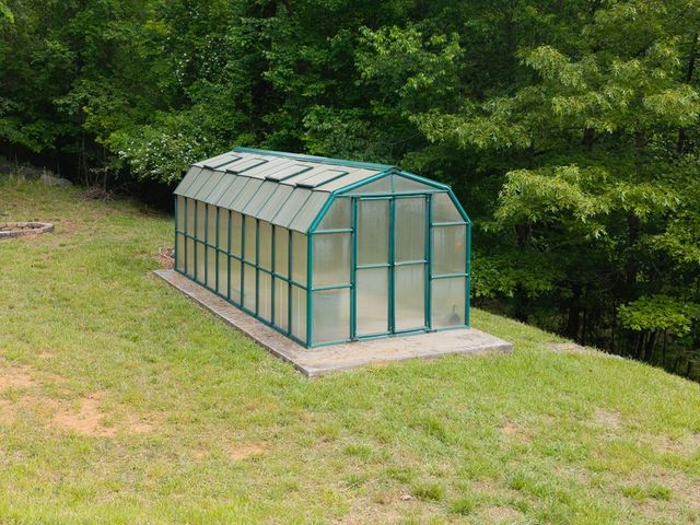 105 Sharons Valley Drive, Hayesville, NC 28904
