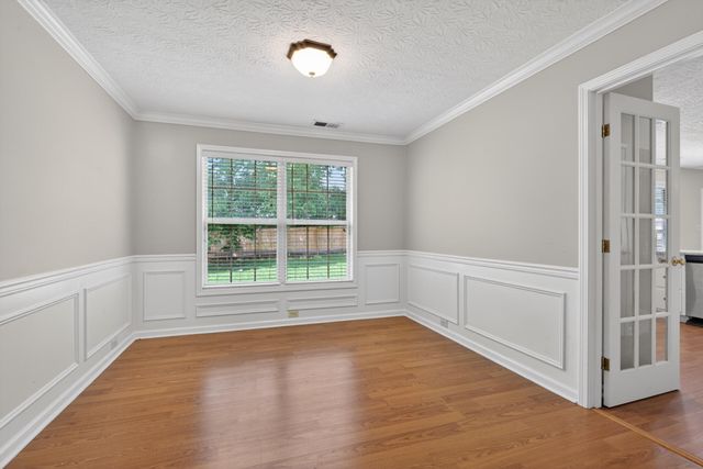 929 Seneca Park, Lexington, KY 40515