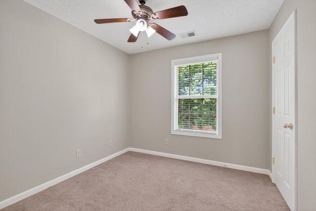 929 Seneca Park, Lexington, KY 40515