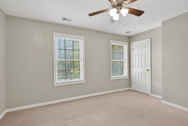 929 Seneca Park, Lexington, KY 40515