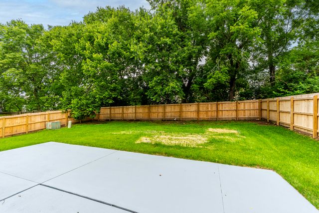 929 Seneca Park, Lexington, KY 40515