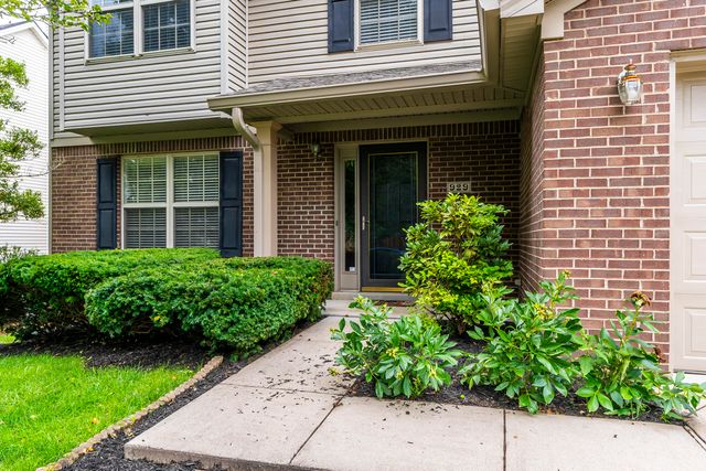 929 Seneca Park, Lexington, KY 40515