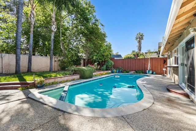3276 Cheshire Drive, San Jose, CA 95118
