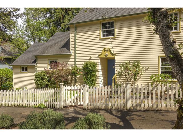 1808 Nw ASPEN Ave, Portland, OR 97210