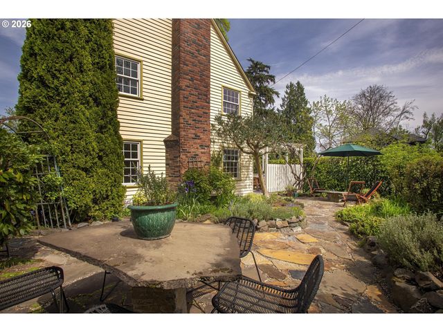 1808 Nw ASPEN Ave, Portland, OR 97210