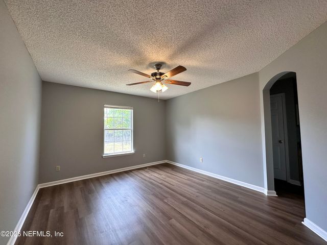 13012 STAFFORDSHIRE Drive S, Jacksonville, FL 32225