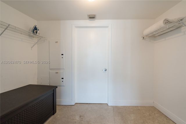 1750 N Bayshore Dr 3409, Miami, FL 33132