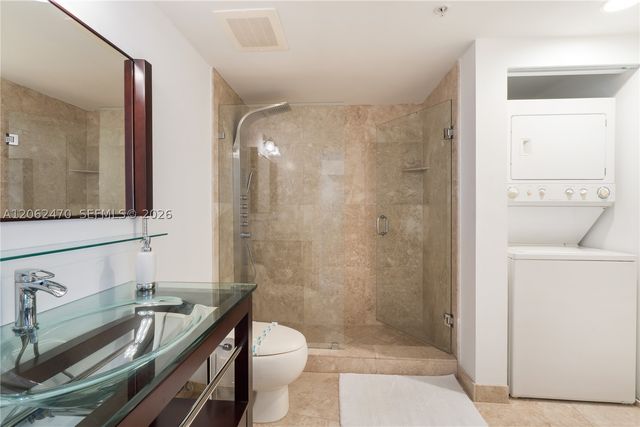 1750 N Bayshore Dr 3409, Miami, FL 33132