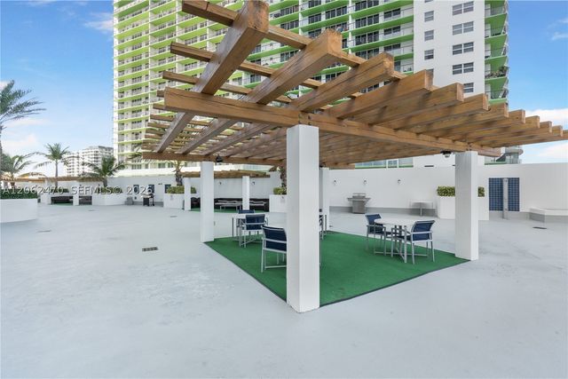 1750 N Bayshore Dr 3409, Miami, FL 33132