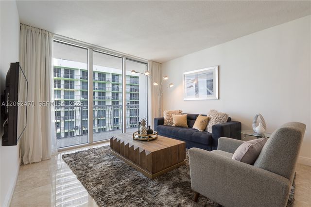1750 N Bayshore Dr 3409, Miami, FL 33132