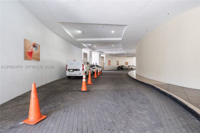 1750 N Bayshore Dr 3409, Miami, FL 33132