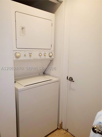 1750 N Bayshore Dr 3409, Miami, FL 33132