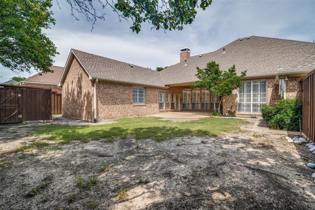 2305 Rosser Court, Rowlett, TX 75088