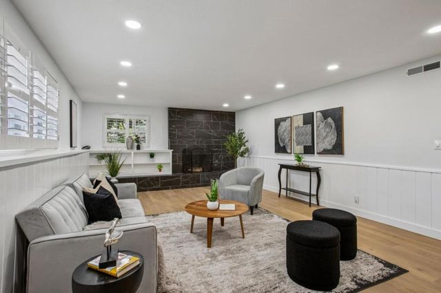 1500 E Campbell, Campbell, CA 95008