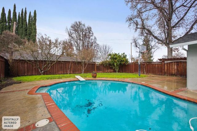 1500 E Campbell, Campbell, CA 95008