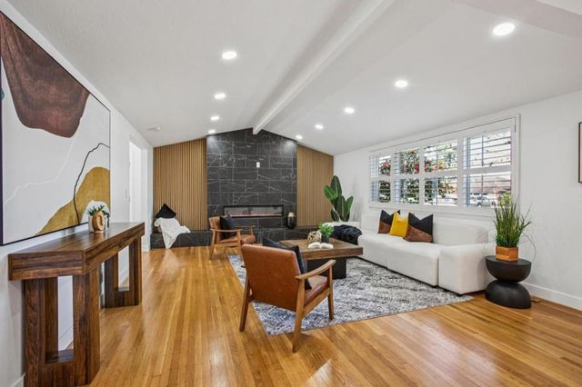 1500 E Campbell, Campbell, CA 95008