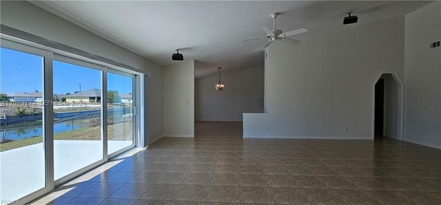 420 SE 15TH TER, Cape Coral, FL 33990