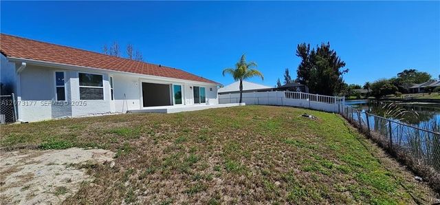 420 SE 15TH TER, Cape Coral, FL 33990