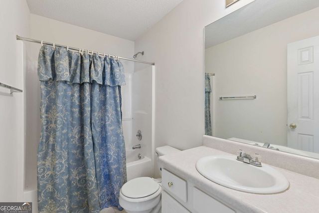 133 Four Oaks Drive, Powder Springs, GA 30127