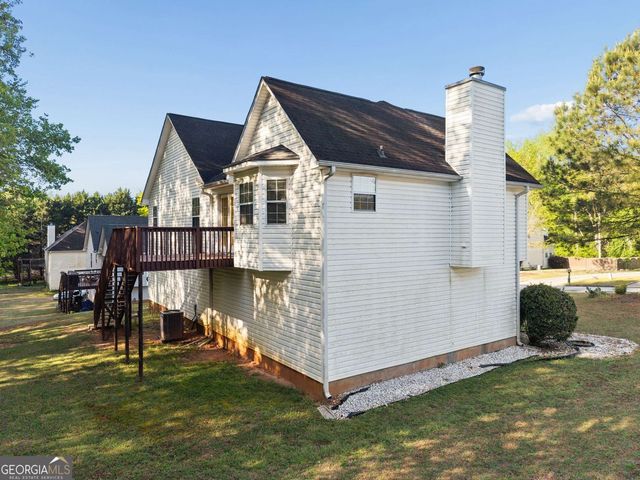 133 Four Oaks Drive, Powder Springs, GA 30127