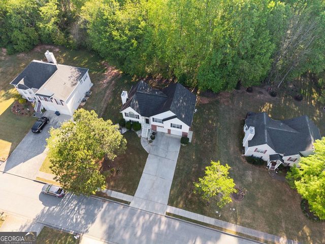 133 Four Oaks Drive, Powder Springs, GA 30127