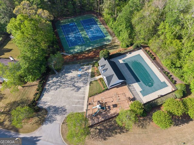 133 Four Oaks Drive, Powder Springs, GA 30127