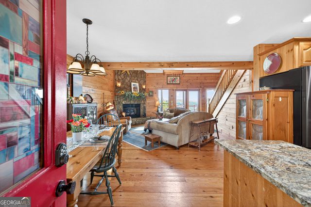 95 Scenic Way, Ellijay, GA 30540
