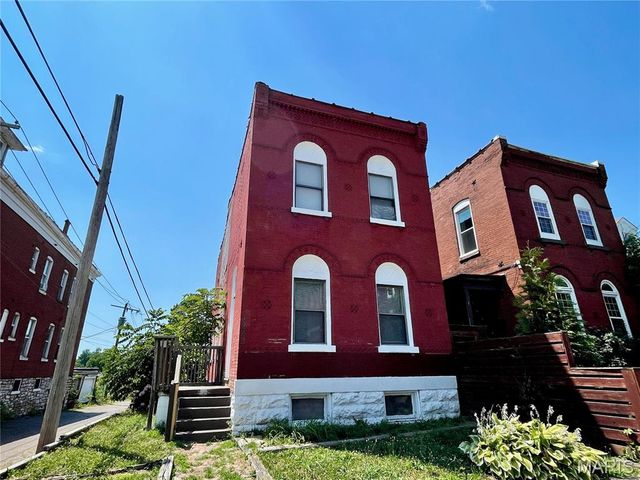 3943 Iowa Avenue, St Louis, MO 63118