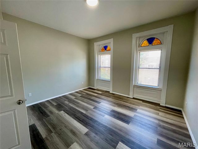 3943 Iowa Avenue, St Louis, MO 63118