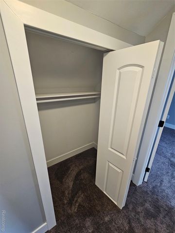 20737 NUMMER Street, Warren, MI 48089