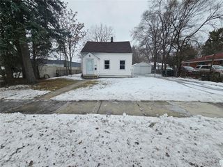 20737 NUMMER Street, Warren, MI 48089