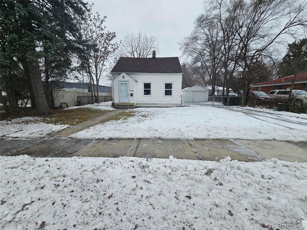 20737 NUMMER Street, Warren, MI 48089