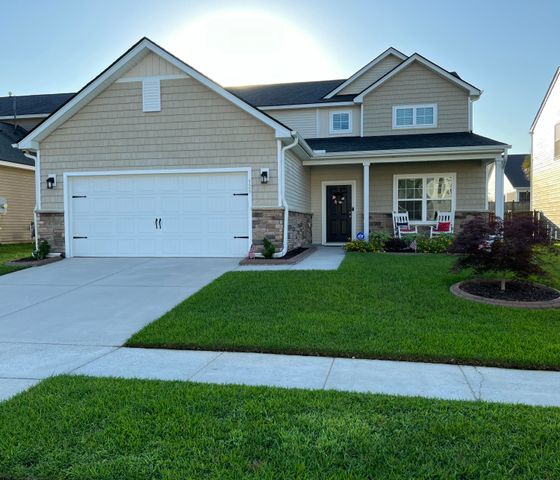 129 Ancestry Lane, Moncks Corner, SC 29461